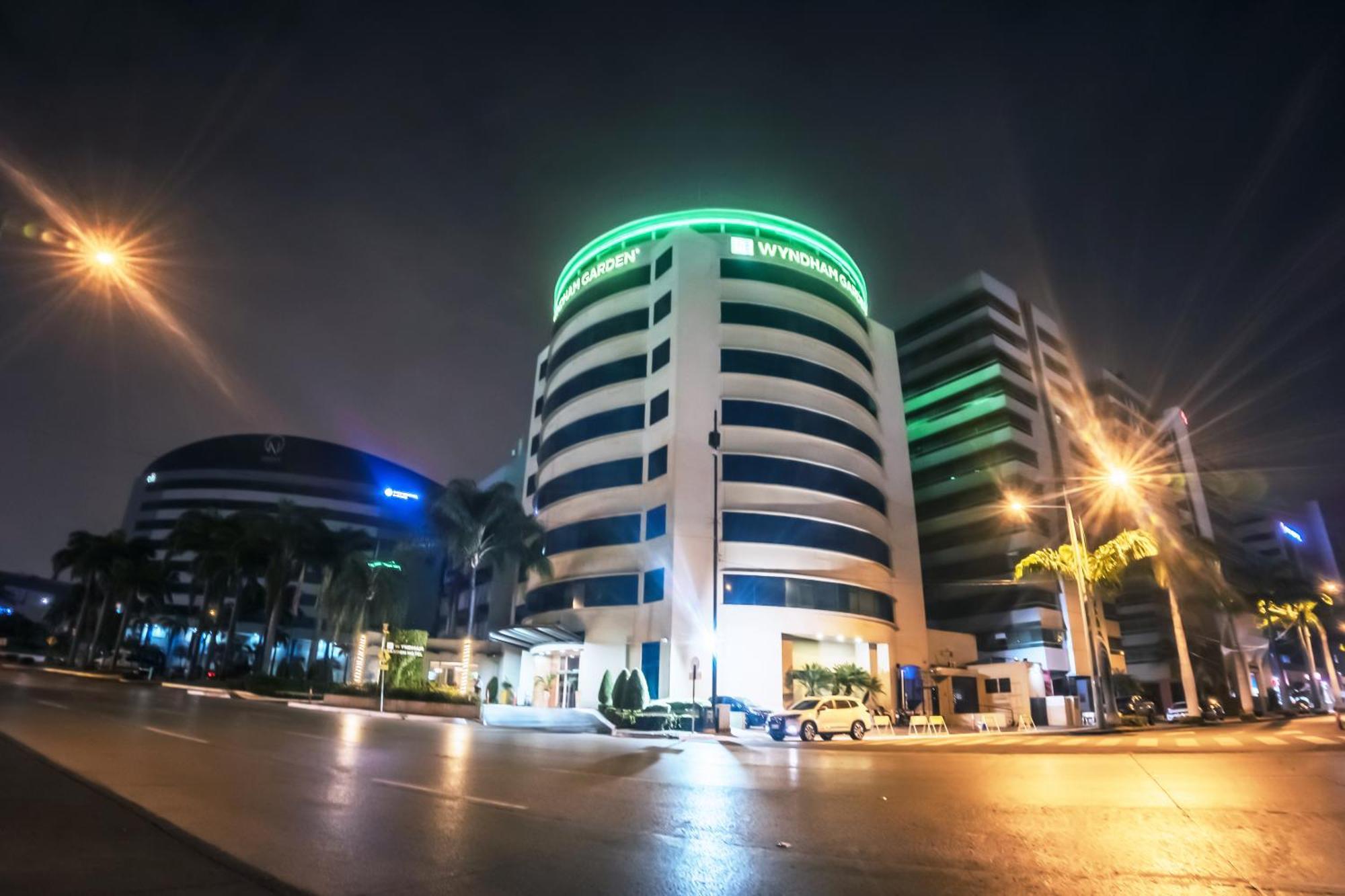 Wyndham Garden Guayaquil Otel Dış mekan fotoğraf