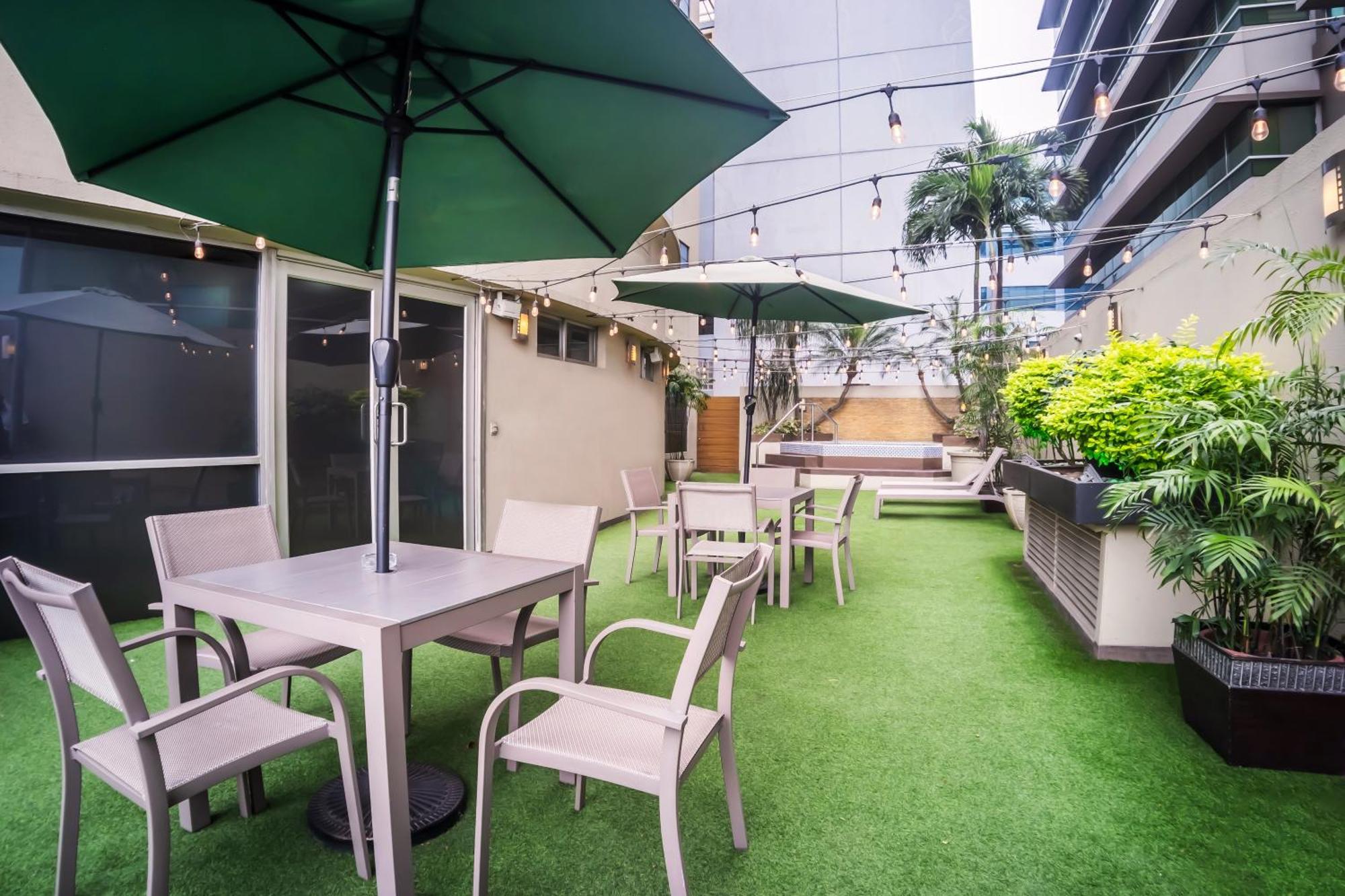 Wyndham Garden Guayaquil Otel Dış mekan fotoğraf
