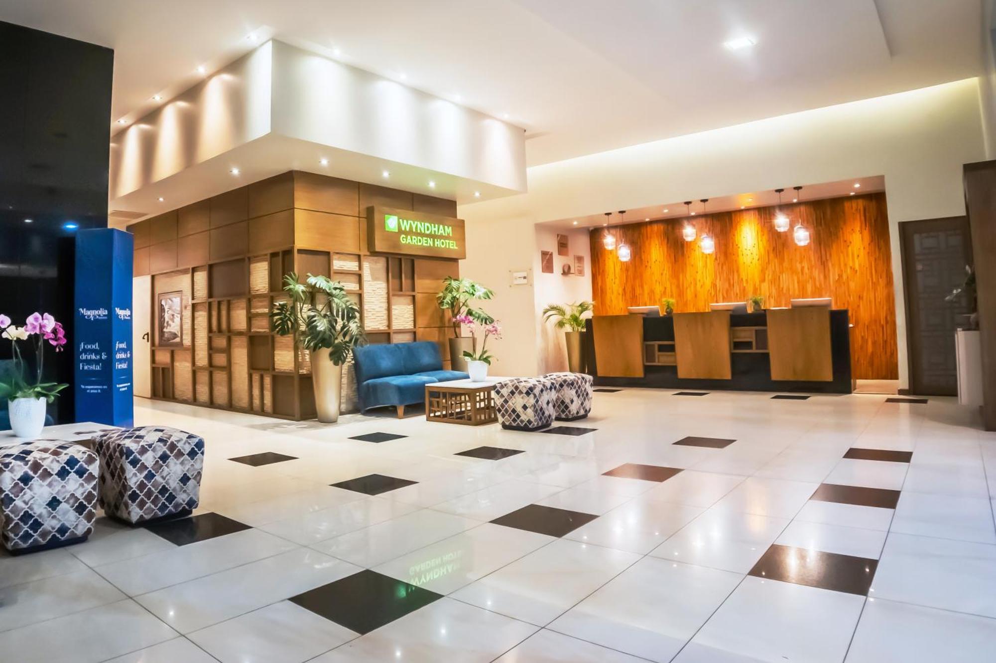 Wyndham Garden Guayaquil Otel Dış mekan fotoğraf