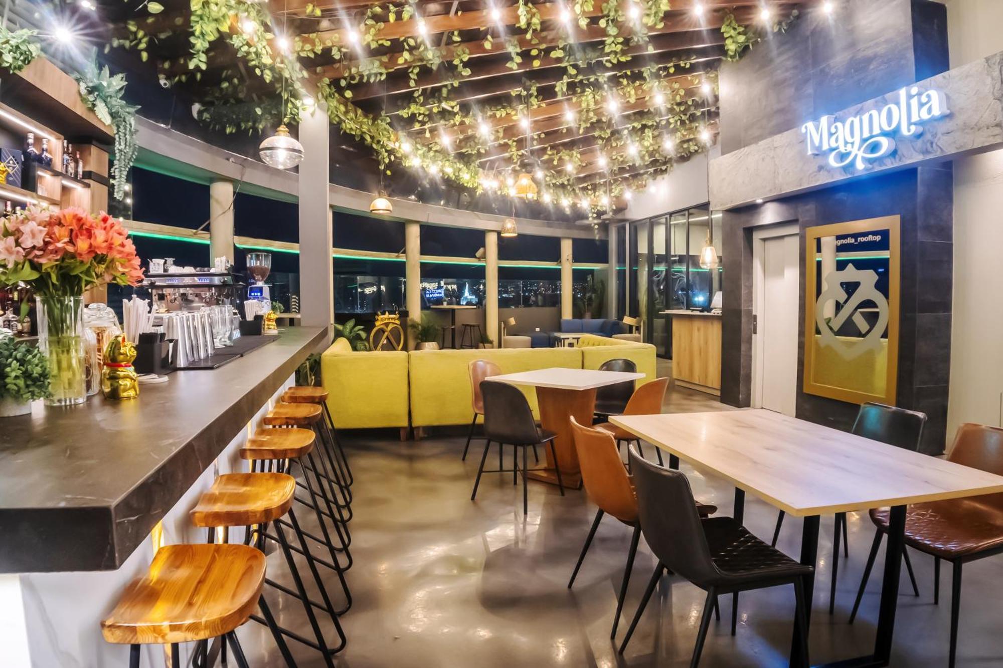 Wyndham Garden Guayaquil Otel Dış mekan fotoğraf