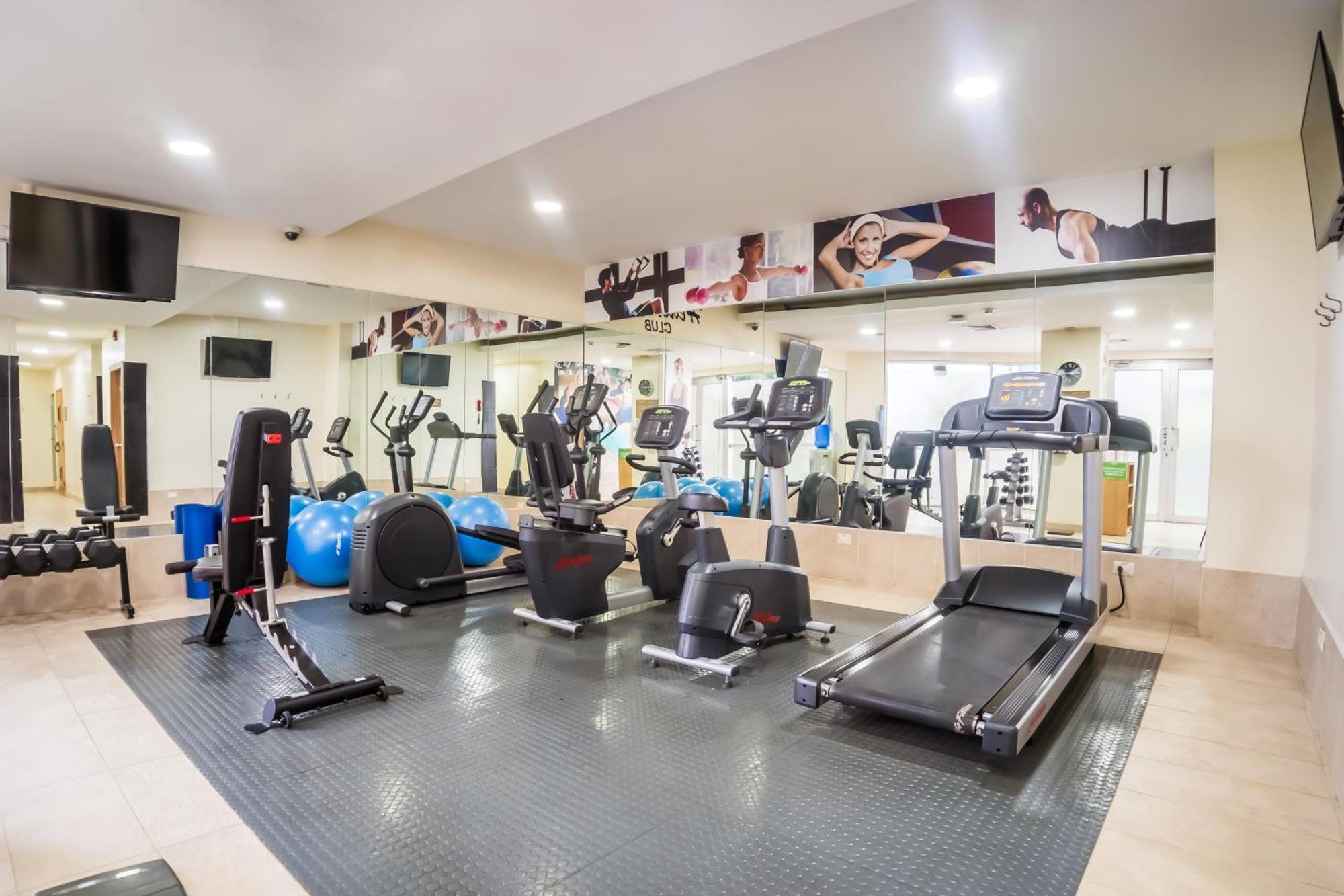 Wyndham Garden Guayaquil Otel Dış mekan fotoğraf